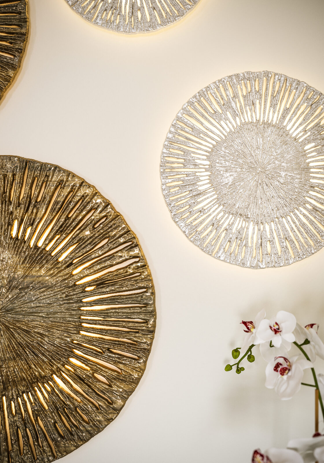 Sunburst Wall Detail, Oxshott Residence